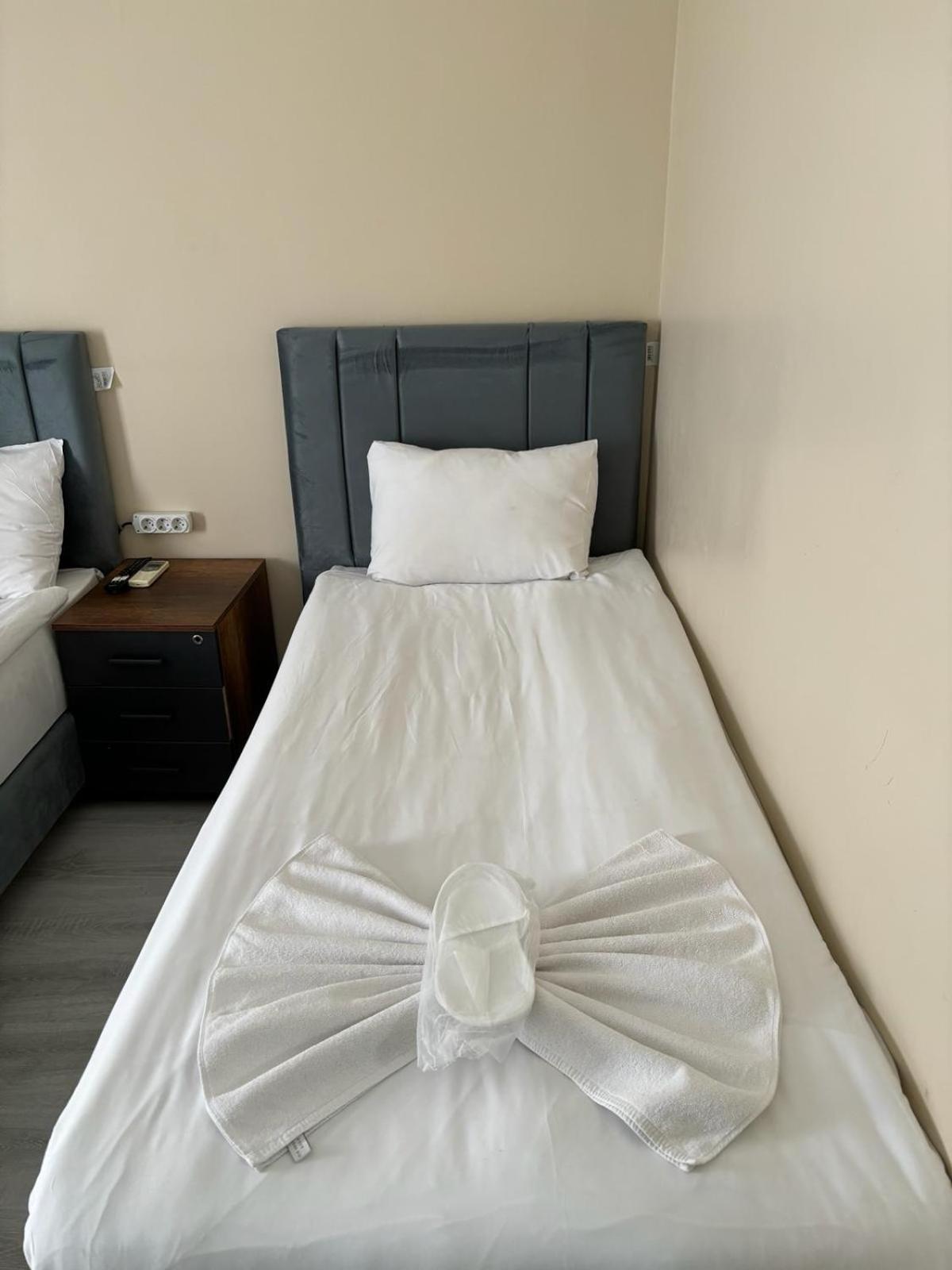 Hotel Wiva อิสตันบูล ภายนอก รูปภาพ